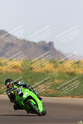 media/Apr-30-2023-CRA (Sun) [[020fcf5d43]]/Race 16-F40 Middleweight-F40 Lightweight/